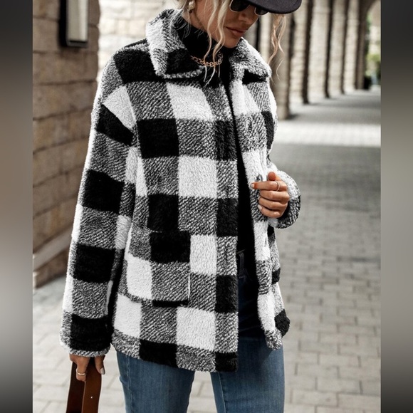 Cozy Buffalo Plaid Pattern Pocket Flannel Teddy Jacket Coat - Picture 9 of 11